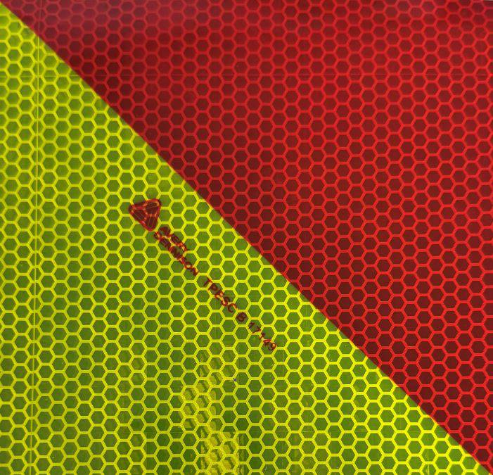 Reflektierende Folie V-8013 Chevron Gelb/Rot Rechtsweisend - Dinoflex