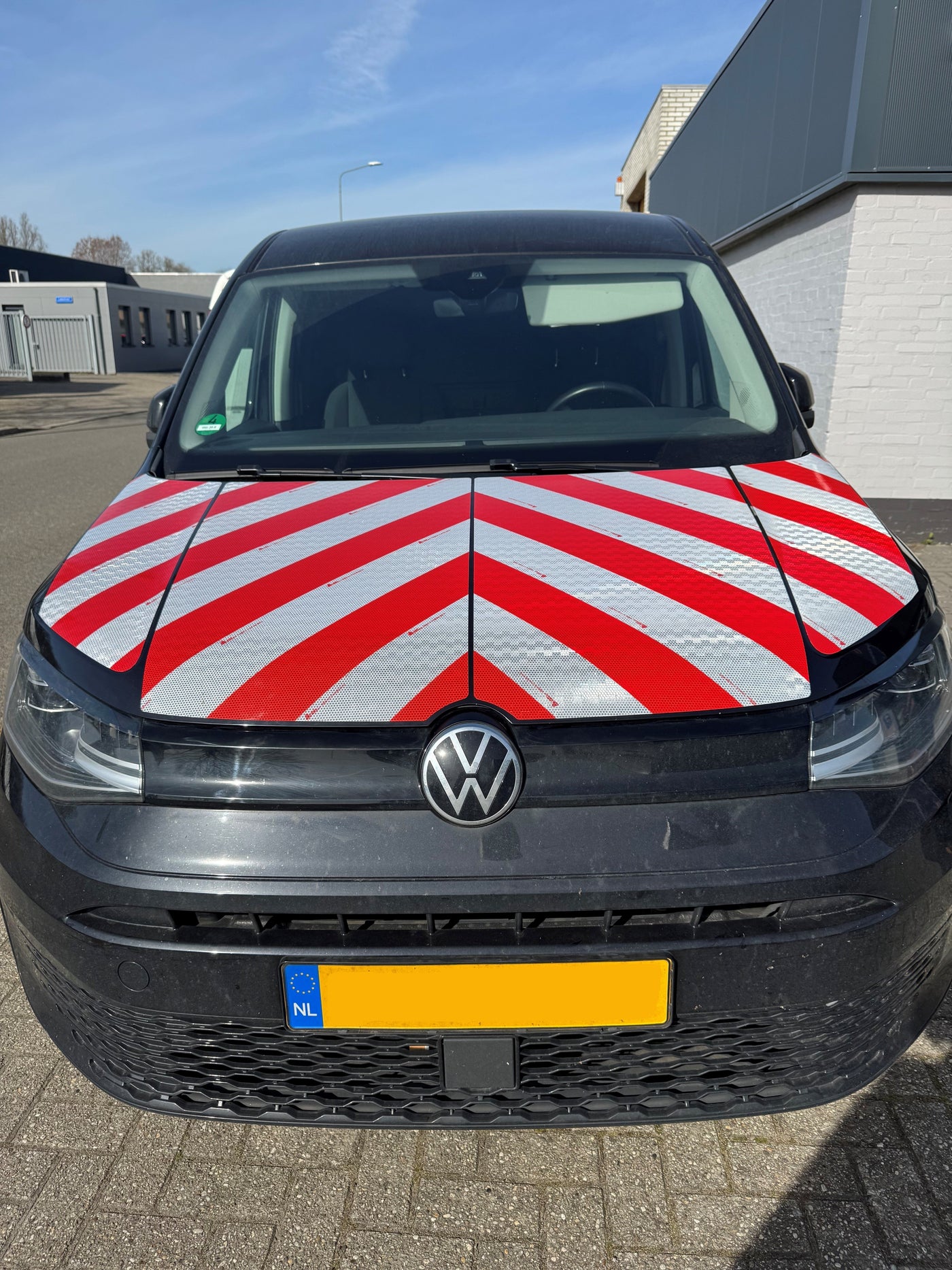 Reflexfolie V-8000 Chevron Rot/Weiß rechtsweisend - Reflexmarkierung